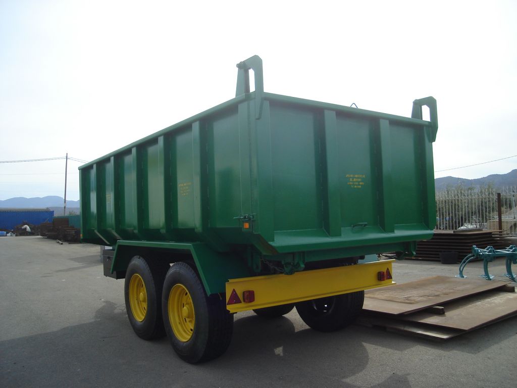   Remolque bañera acero hierro 2 ejes tandem