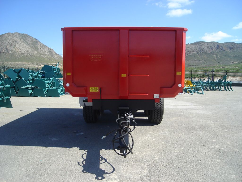  Remolque bañera hierro dos ejes tandem