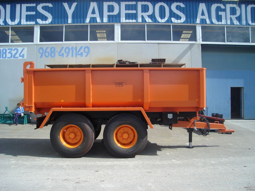  Remolque bañera hierro dos ejes tandem