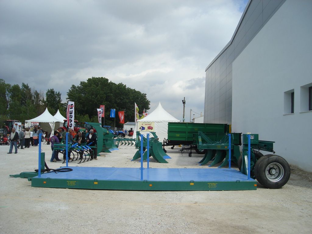  Plataforma porta aperos